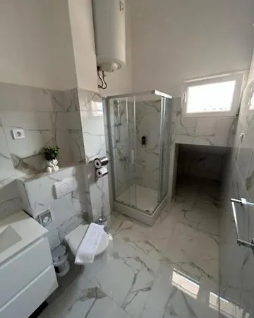 아파트 And Diana 자다르